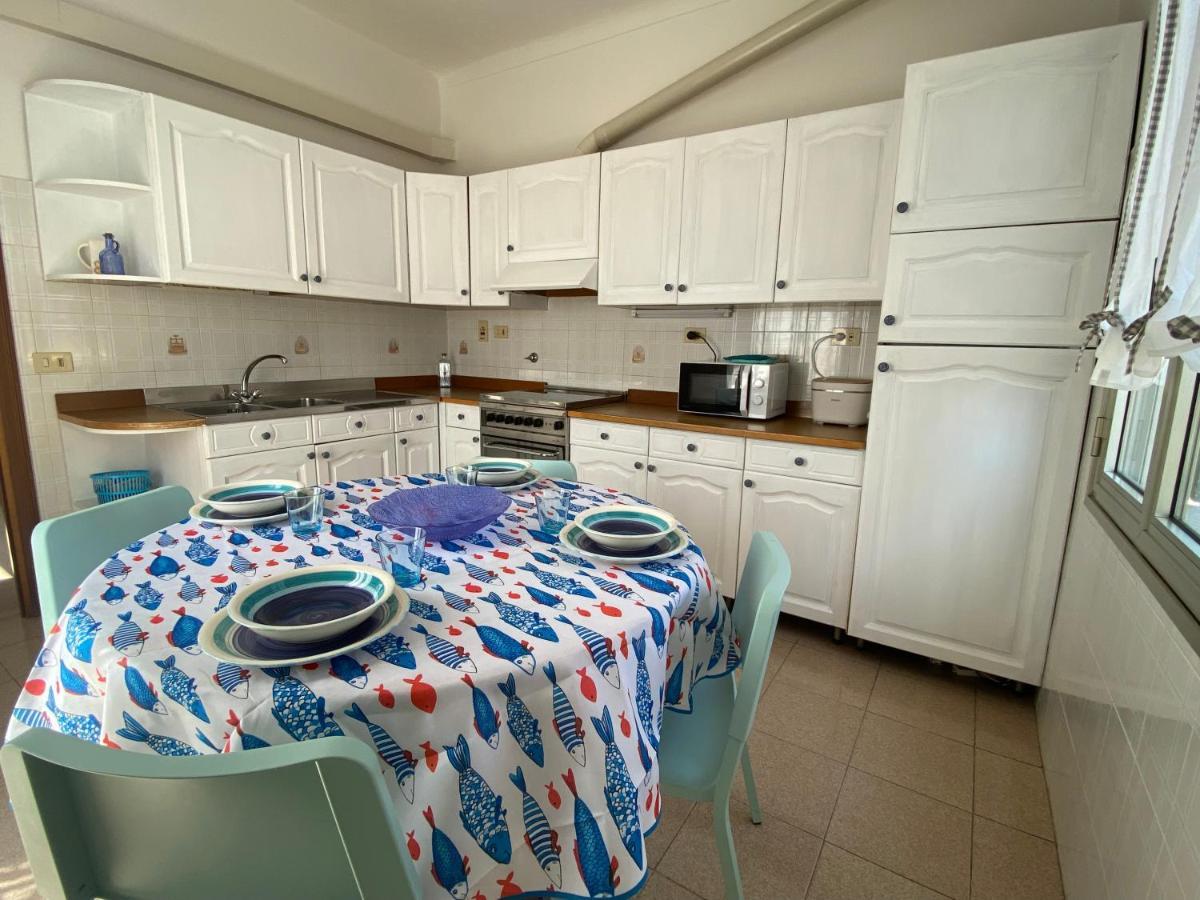 Casa Enza: appartamento a un passo dal mare. Bordighera Esterno foto